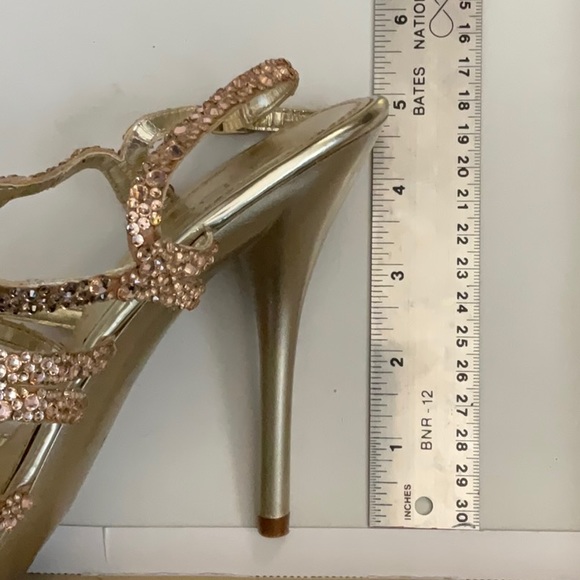 Strassed high heel sandals - Picture 9 of 9